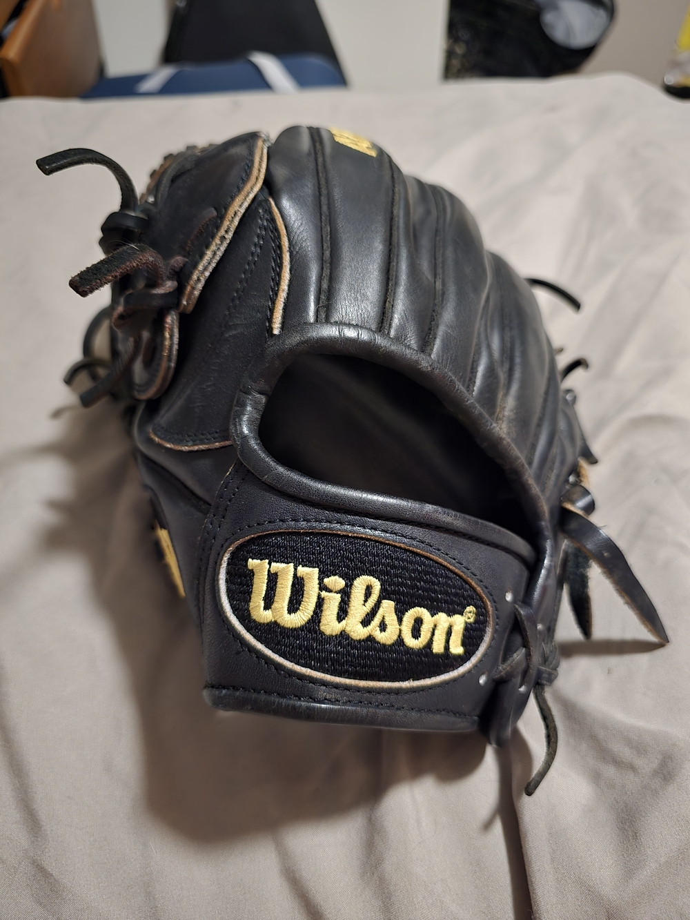 Clayton Kershaw A2000 Leather Left Hand Glove.